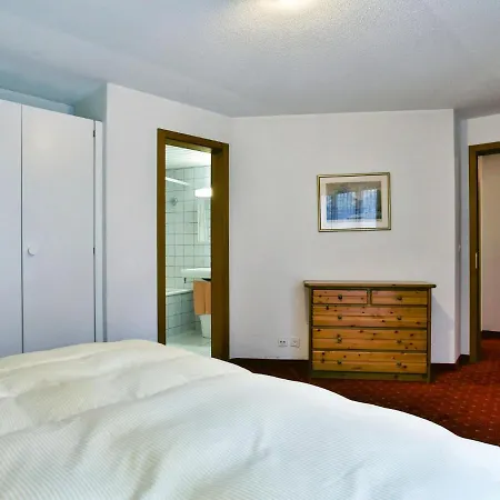 Abendrot Apartments-32 By Interhome جريندلوالد